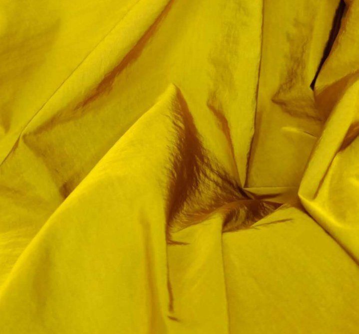 380t морщинистая 20d бронзовая 70GSM креп металлизированная модная нейлоновая тафта ткань для пуховика (1)